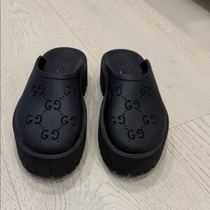 Gucci Black Platform Clog - worn 1x (Size 40)